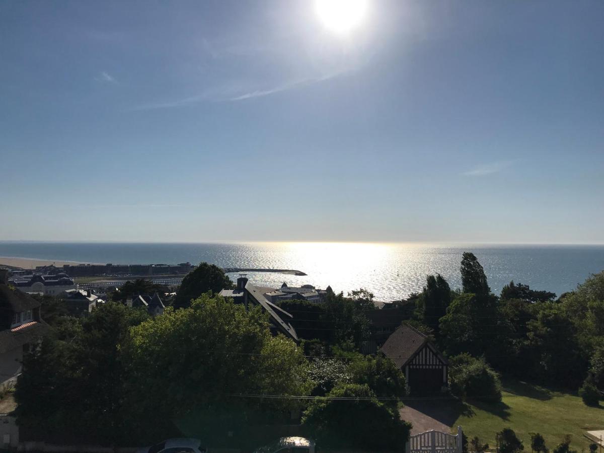 Appartement Avec Vue Imprenable Sur La Mer Trouville-sur-Mer Exteriér fotografie