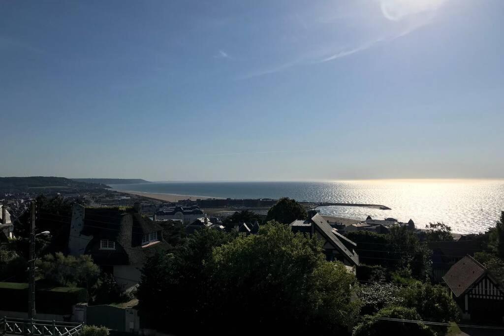 Appartement Avec Vue Imprenable Sur La Mer Trouville-sur-Mer Exteriér fotografie